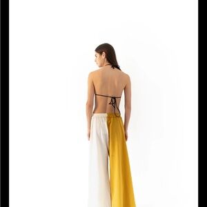 Chic Two-Tone Wide-Leg Pants